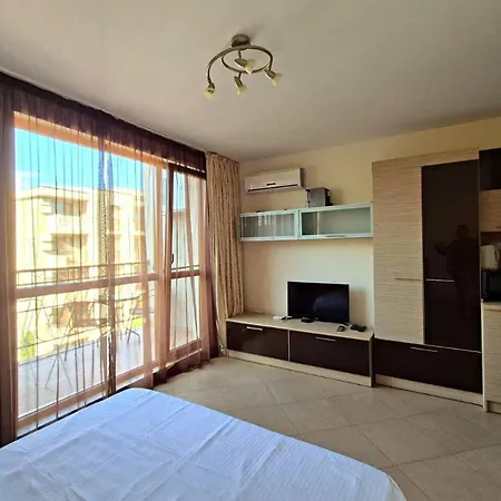 For Rent Cascadas דירה *